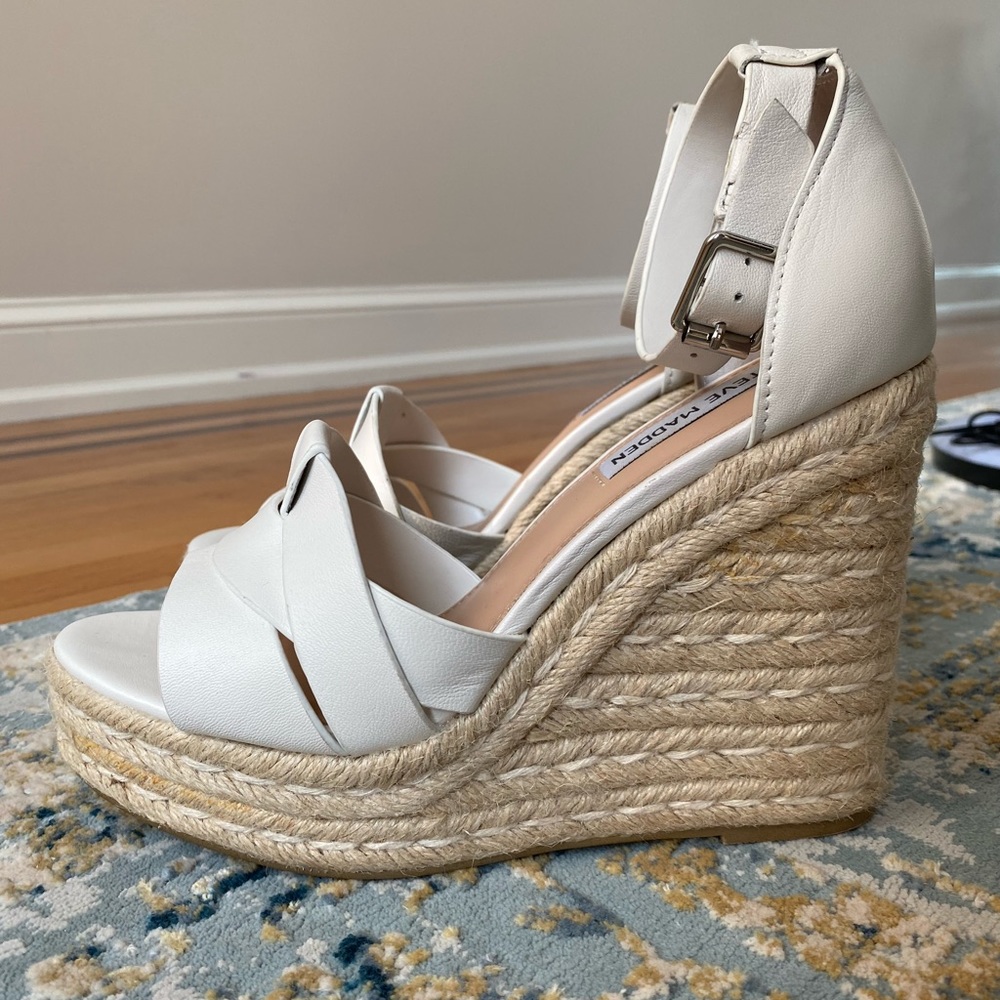 Steve Madden Sivian White Wedge 8
